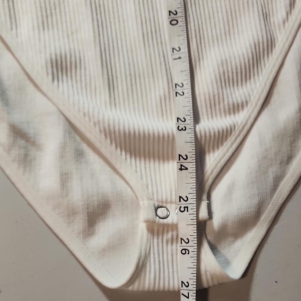 White Ribbed Bodysuit - Picture 5 of 6